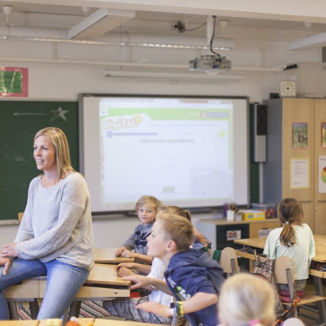 Alla lärare får löneförhöjning i vår – de första redan i april