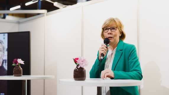 Anna-Maja Henriksson